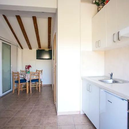 Pensionat Boras Lux 4*