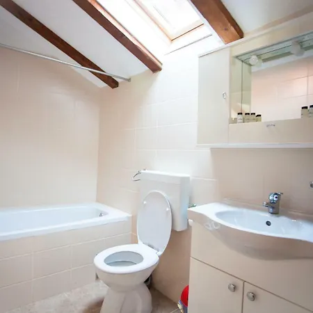 Boras Lux Pensionat 4*