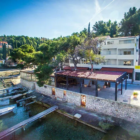 Boras Lux 4*