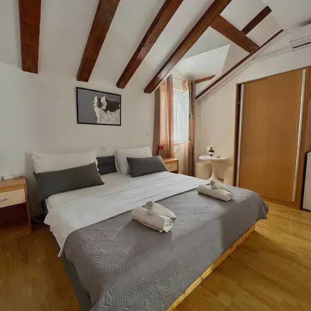 Πανσιόν Boras Lux Cavtat