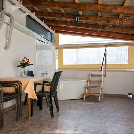 Boras Lux 4* Cavtat